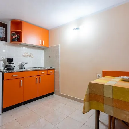 Ferienwohnung Fur 3 Personen Ca 30 Qm In Crikvenica, Kvarner Bucht Und Umgebung Crikvenica