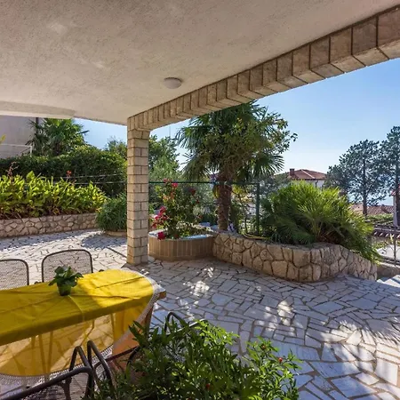 Ferienwohnung Fur 3 Personen Ca 30 Qm In Crikvenica, Kvarner Bucht Und Umgebung * Crikvenica